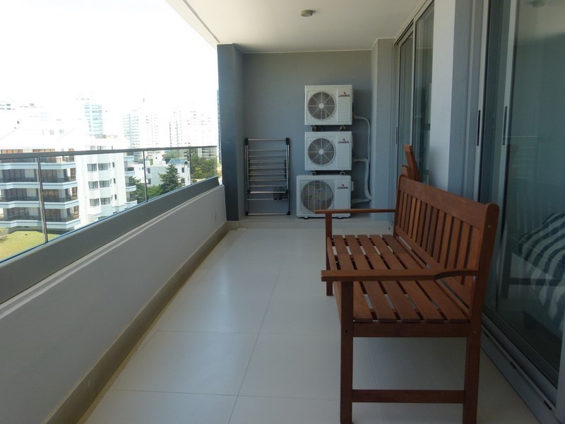 Departamento en alquiler en Brava 